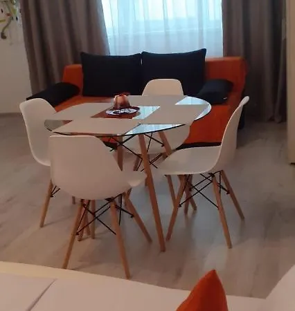 Des Navodari